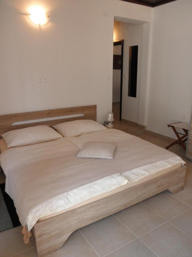 Apartment-Rooms Preka Palit Luaran gambar