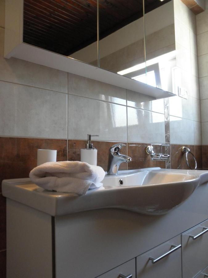 Apartment-Rooms Preka Palit Luaran gambar